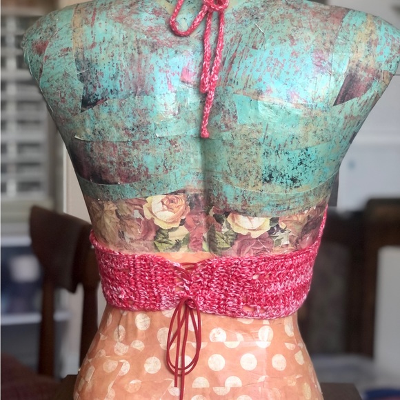 Boho red and white crop top - Picture 3 of 3